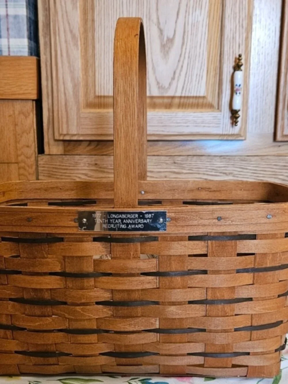 Longaberger Med Market w/Fixed Handle-Home Office 10th Anniversary Market Basket
